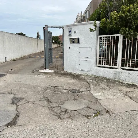 Calamaterdomini A 2 Passi Dal Mare Apartman Brindisi